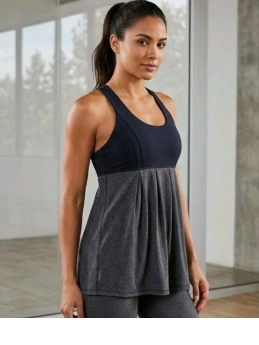 Lululemon tank bra top Heathered grey/black activewear loungewear gym yoga 4